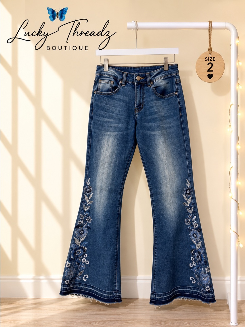 Upscale Boutique Floral Embroidered Flare Jeans Size 2 Boho Bell Bottom